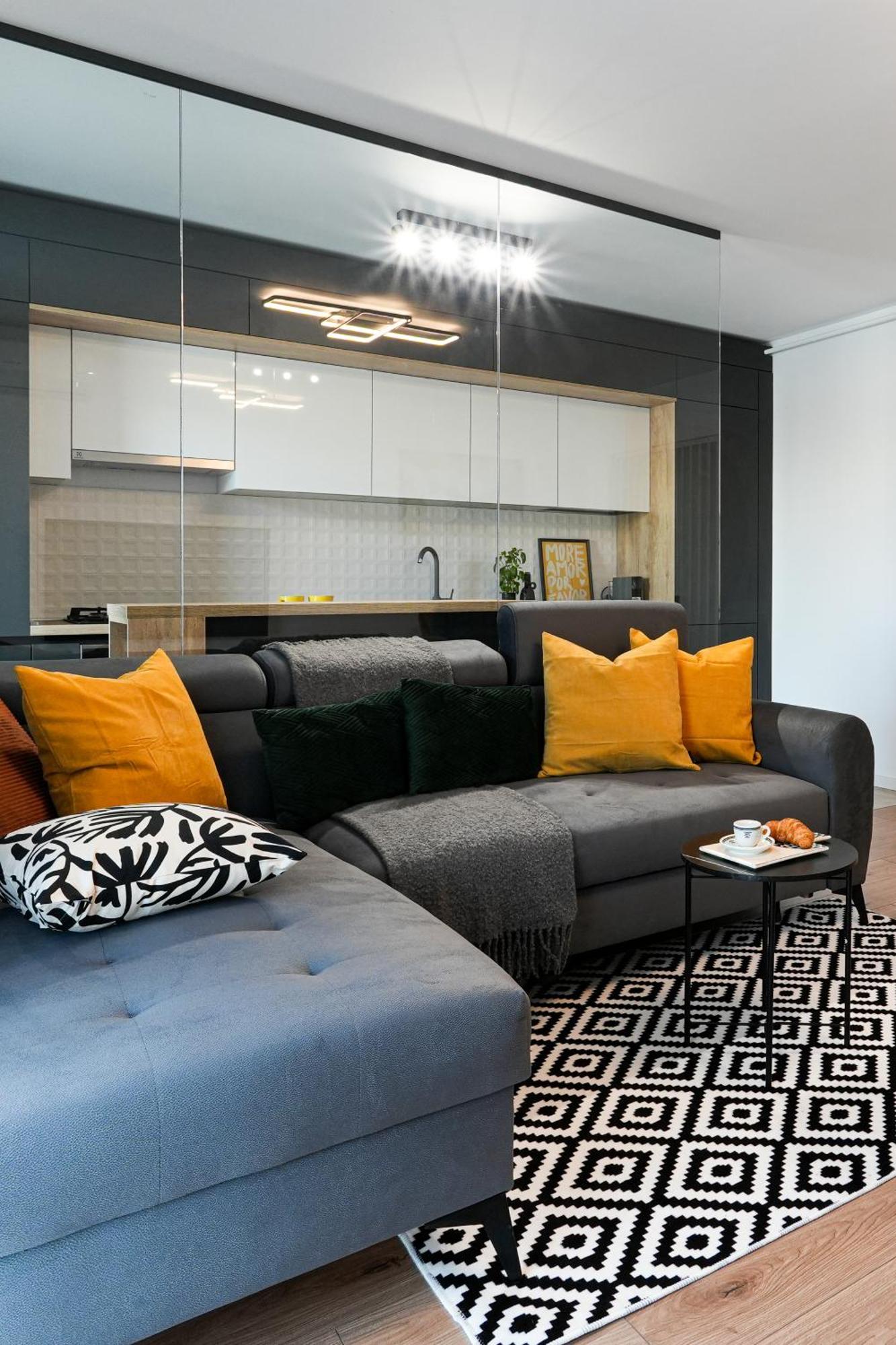 Sandra - Park-View Apt With Balcony & Parking Bucureşti Ngoại thất bức ảnh